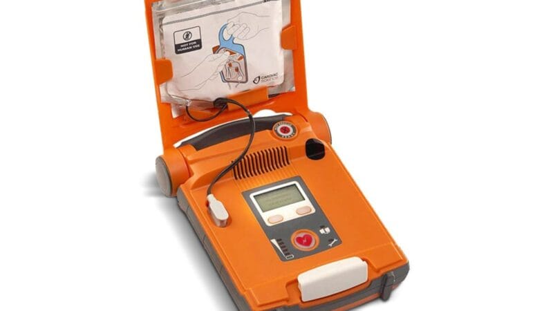 How Do You Know How to Use a Defibrillator? - Turtle defib cabinets